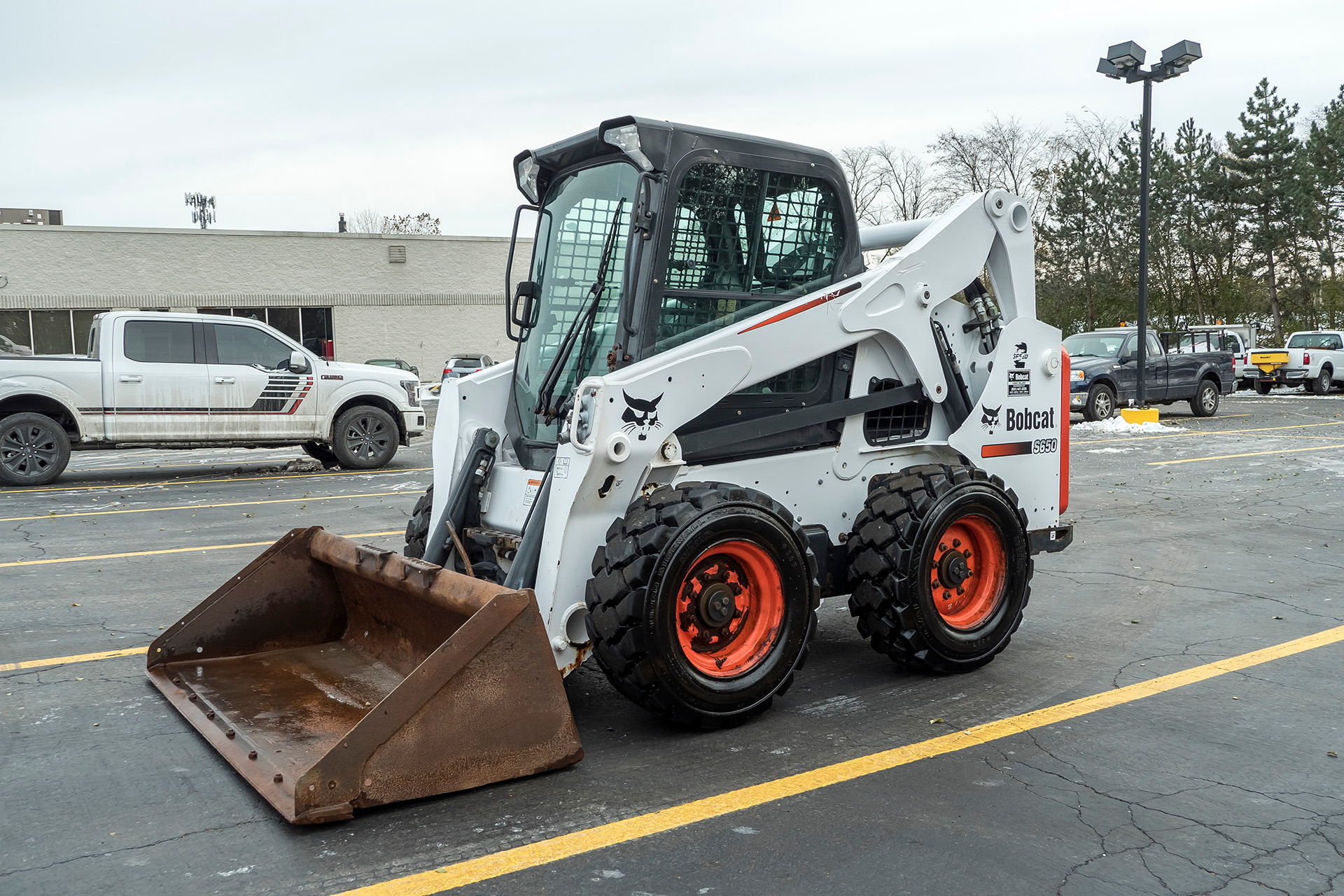 Used-2016-BOBCAT-S650-Skid-Steer