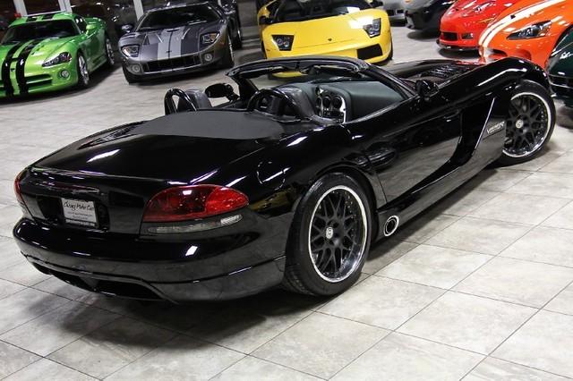 New-2003-Dodge-Viper-SRT-10