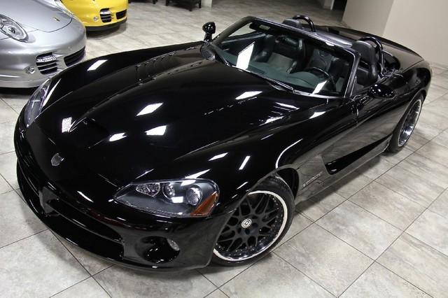 New-2003-Dodge-Viper-SRT-10