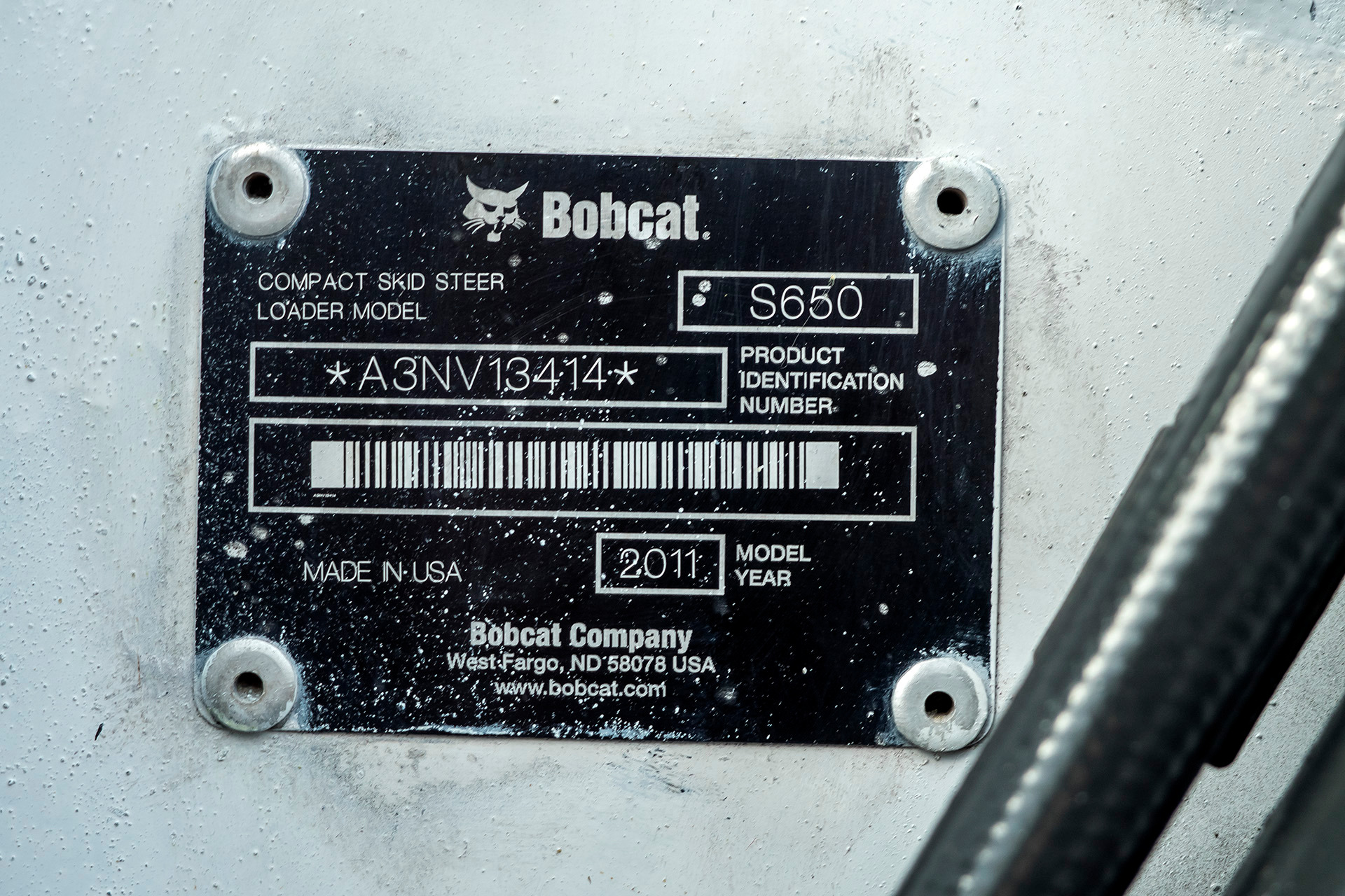 Used-2011-BOBCAT-S650-Skid-Steer