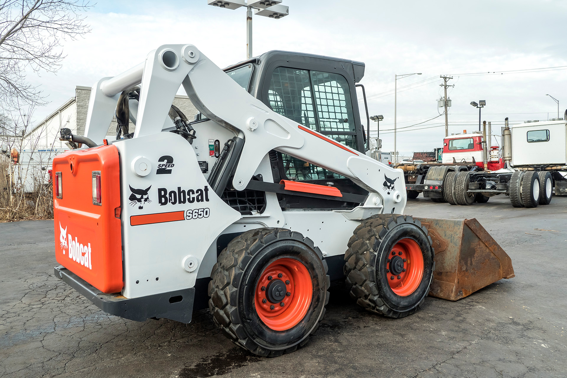 Used-2011-BOBCAT-S650-Skid-Steer