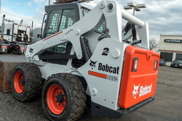 Used-2011-BOBCAT-S650-Skid-Steer