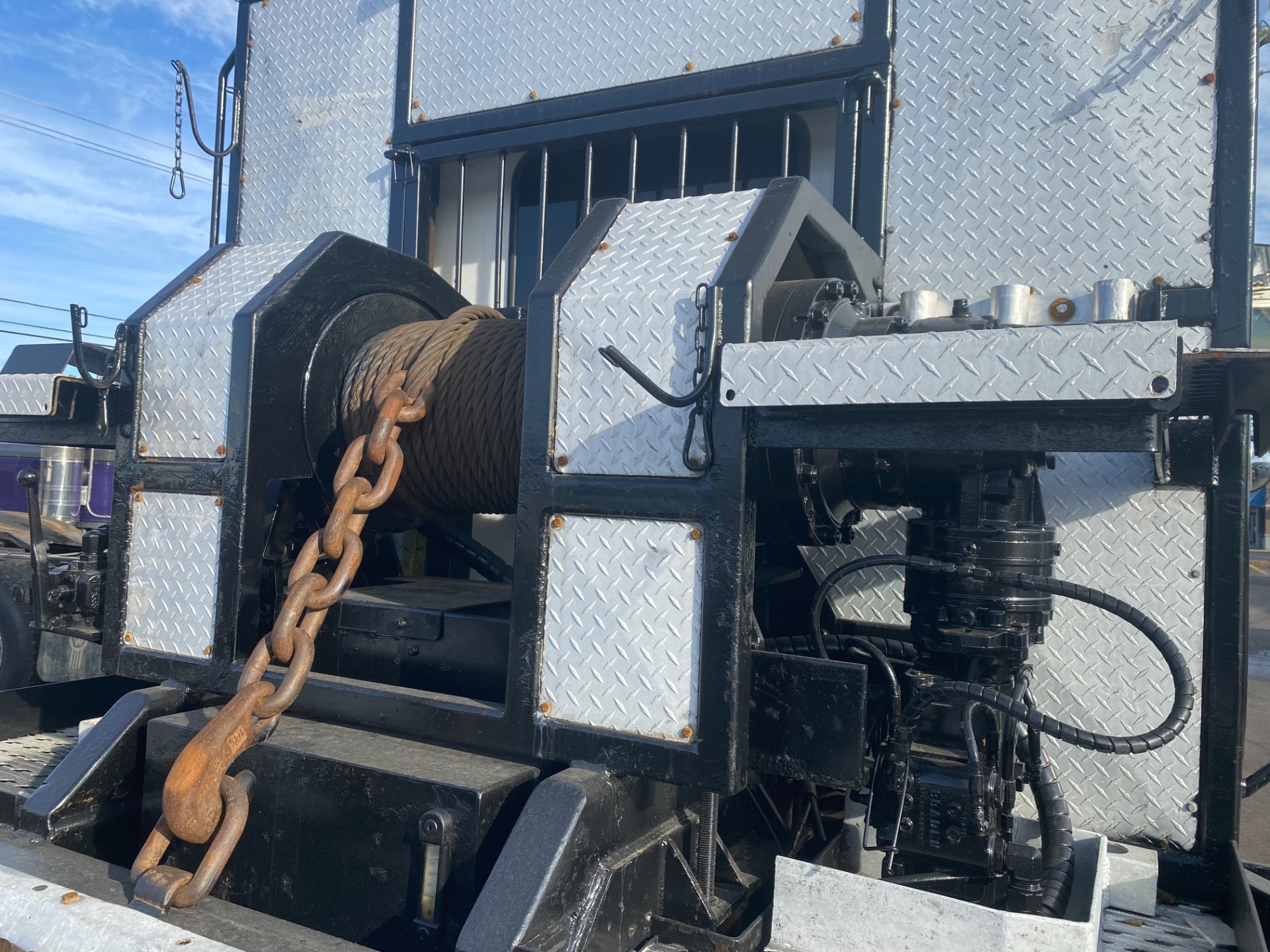 Used 2012 Kenworth W900 Sleeper Winch Tractor For Sale (Special Pricing