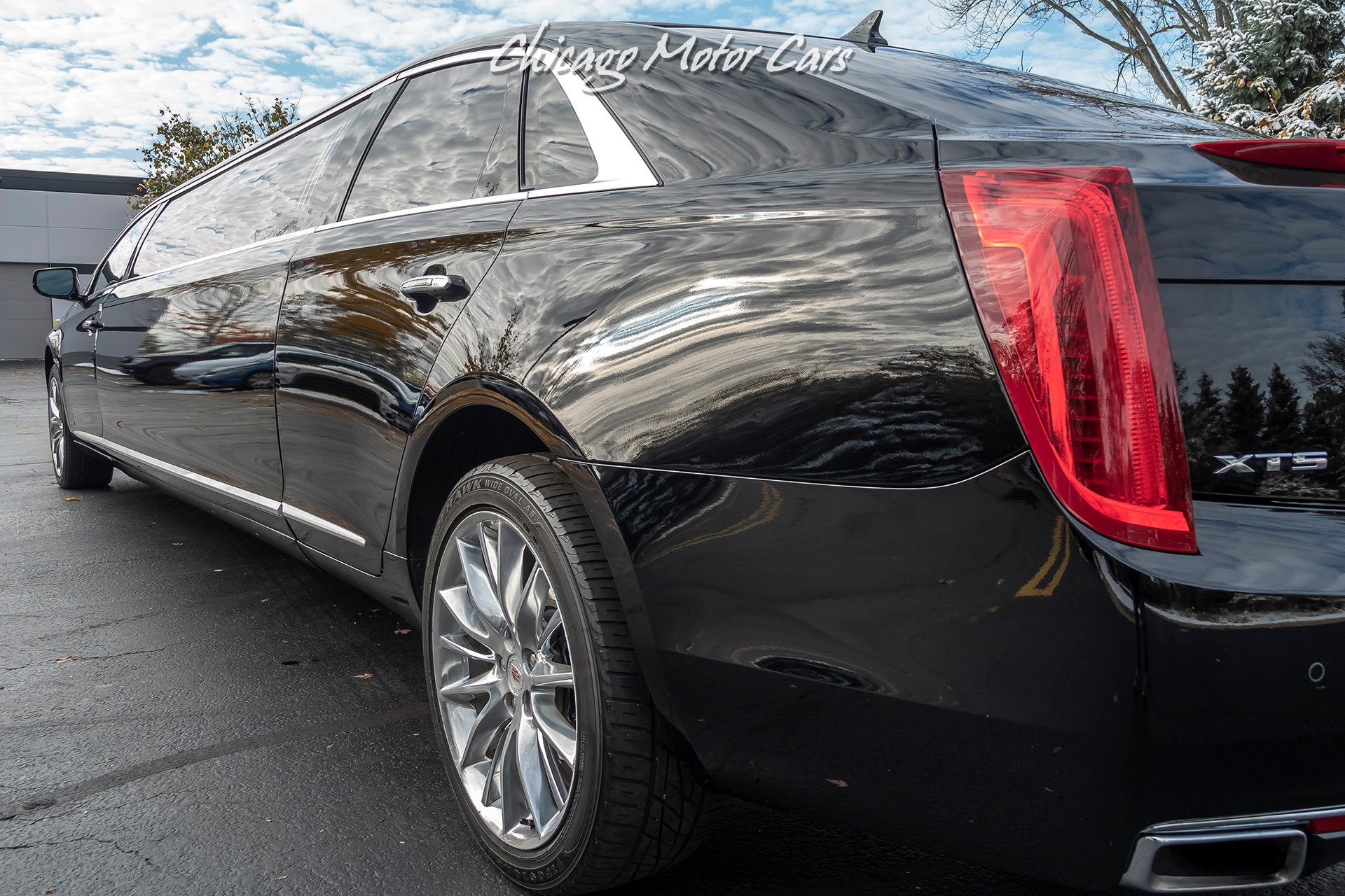 Used-2013-Cadillac-XTS-Platinum-Collection-Limousine