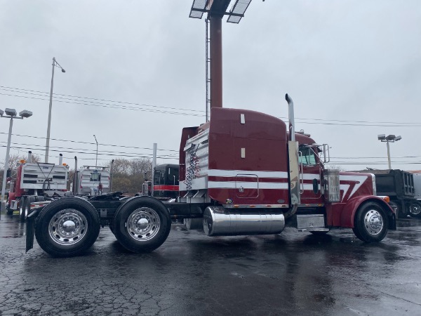 Used 2000 Peterbilt 379 Sleeper for sale Sold at Chicago Motor Cars in West Chicago IL 60185 4