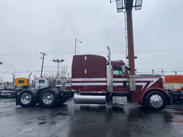 Used 2000 Peterbilt 379 Sleeper for sale Sold at Chicago Motor Cars in West Chicago IL 60185 1