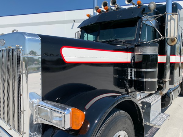 Used-1998-Peterbilt-379-Sleeper---CAT-3406---550-HP---SUPER-CLEAN