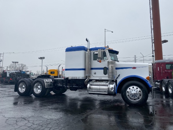 Used 2004 Peterbilt 379 Sleeper for sale Sold at Chicago Motor Cars in West Chicago IL 60185 1