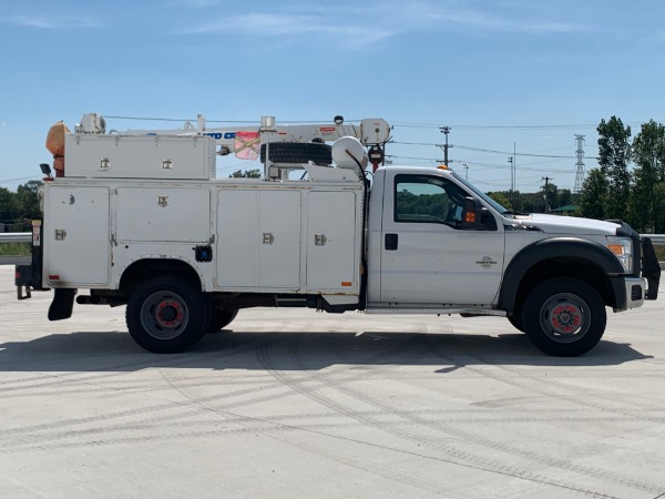 Used 2013 Ford F550 XLT 4X4 Service Truck for sale Sold at Chicago Motor Cars in West Chicago IL 60185 6