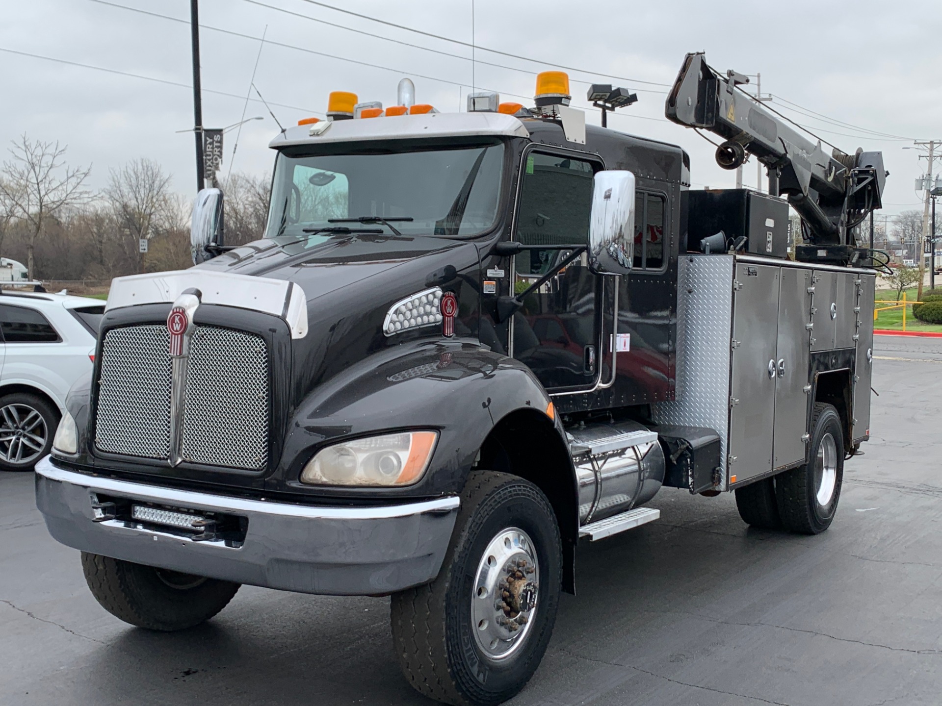 Used-2012-Kenworth-T370-Sleeper-CRANE-WELDER-AIR-COMPRESSOR