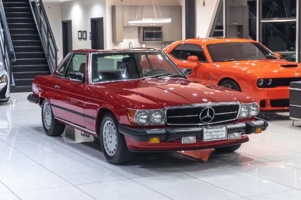Used 1987 Mercedes-Benz 560SL Roadster Hard Top! Classic Color Combination! for sale Sold at Chicago Motor Cars in West Chicago IL 60185 5