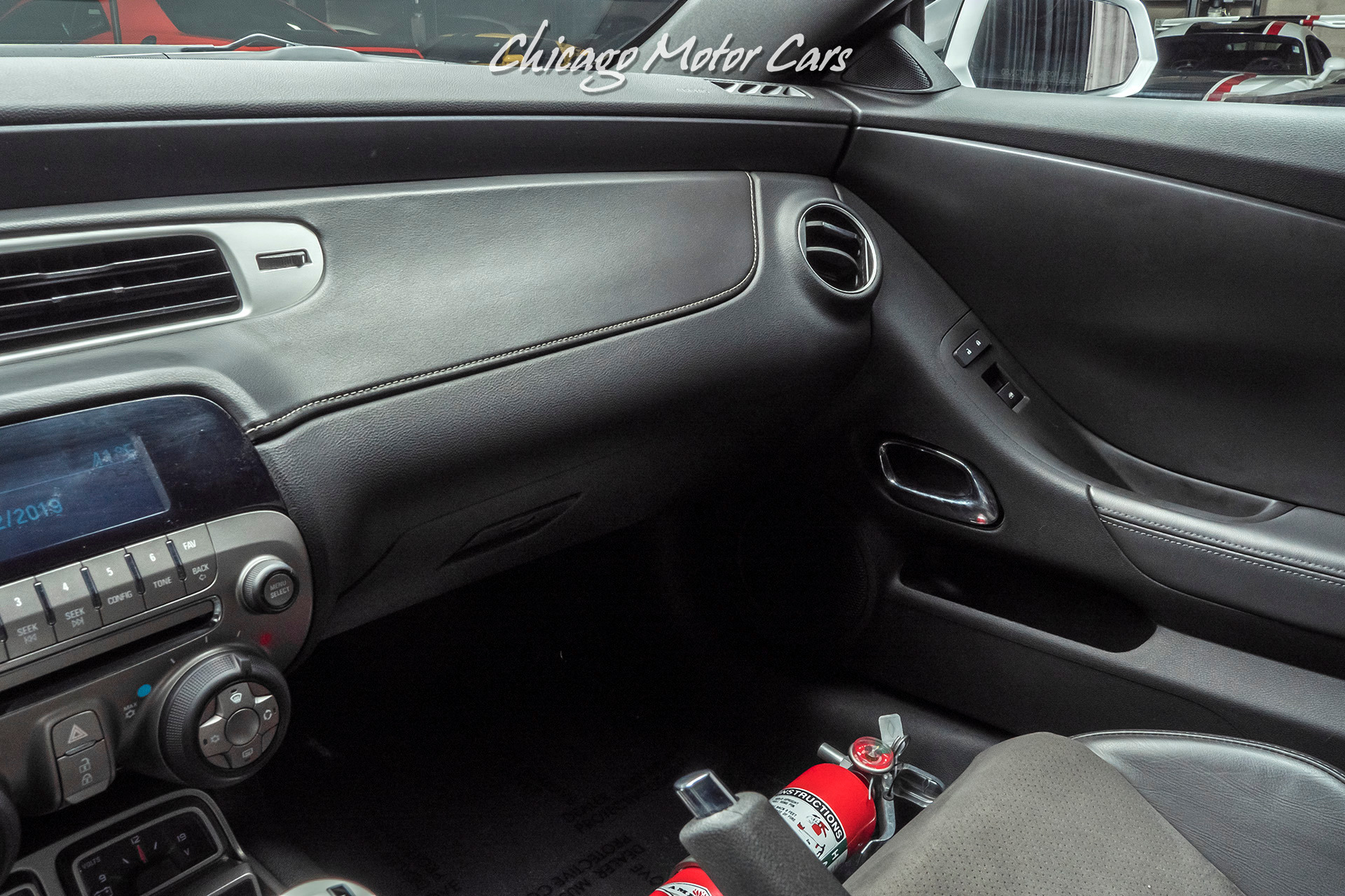 Used-2014-Chevrolet-Camaro-Z28-Air-Conditioning-and-Audio