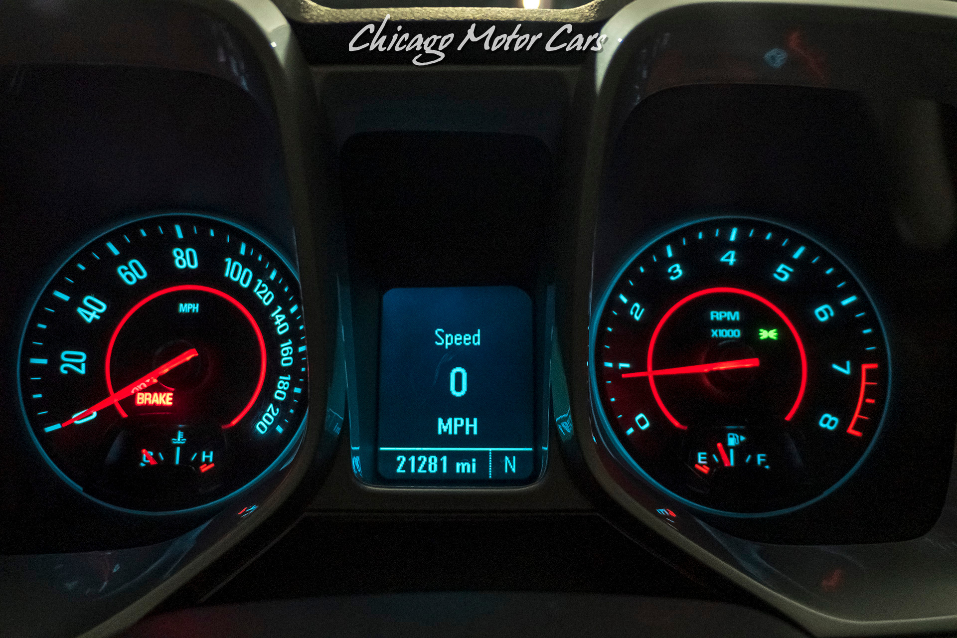 Used-2014-Chevrolet-Camaro-Z28-Air-Conditioning-and-Audio