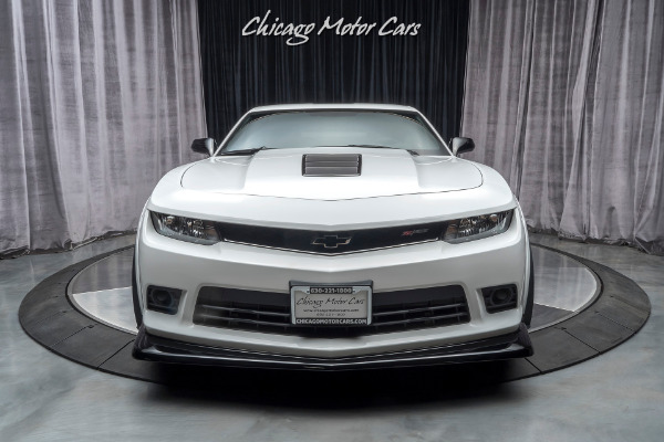 Used-2014-Chevrolet-Camaro-Z28-Air-Conditioning-and-Audio