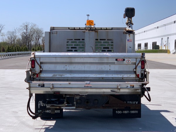 Used-2009-Ford-F-350-XL-Super-Duty-with-Snow-PlowSpreaderCable-Hoist