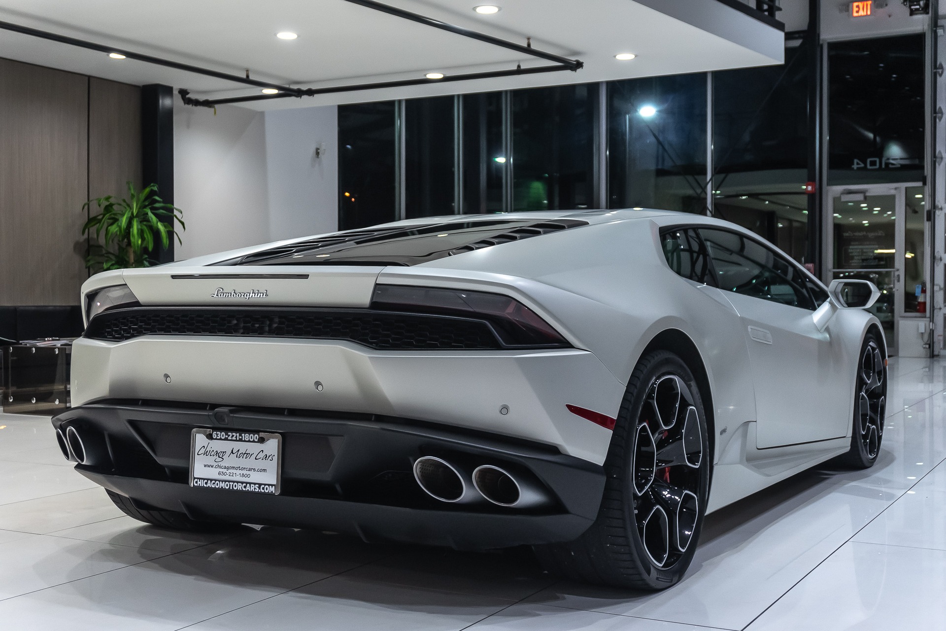 Used-2015-Lamborghini-Huracan-LP-610-4-MSRP-296K-BIANCO-CANOPUS-14K-OPTION