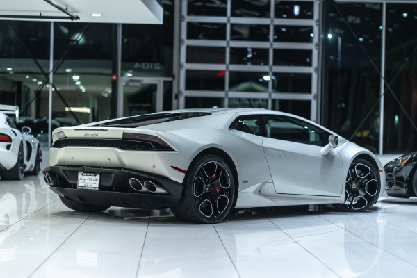 Used 2015 Lamborghini Huracan LP 610-4 MSRP $296K+ *BIANCO CANOPUS $14K OPTION* for sale Sold at Chicago Motor Cars in West Chicago IL 60185 3