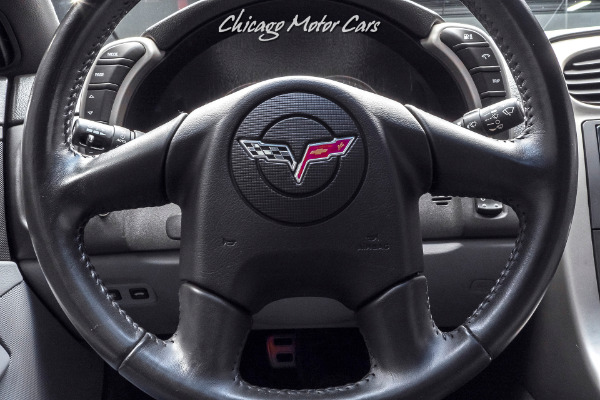 Used-2005-Chevrolet-Corvette-Coupe-Well-Maintained-APPLE-CAR-PLAY-Removable-Roof