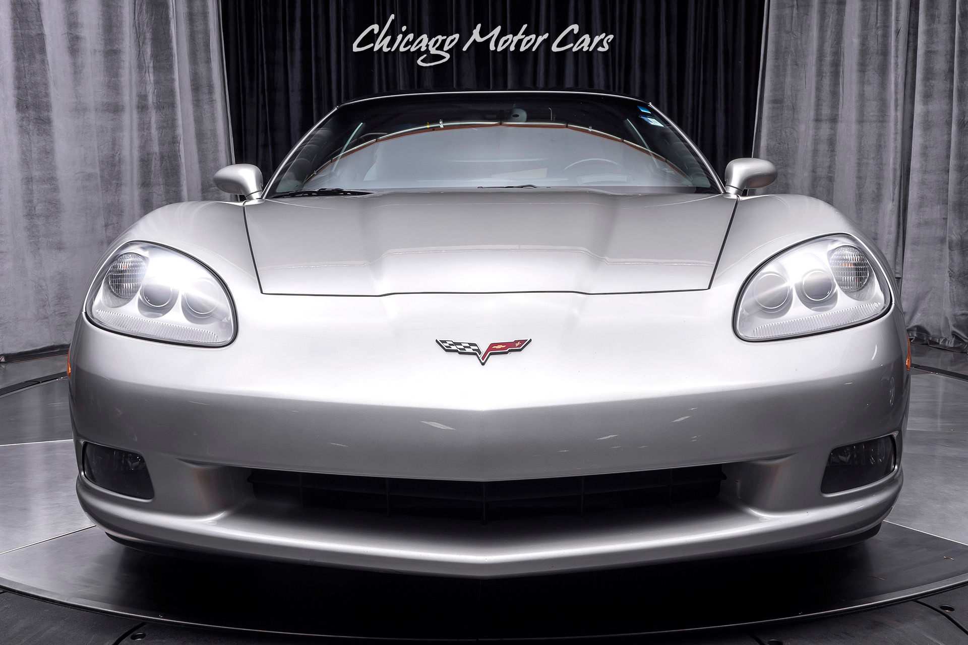 Used-2005-Chevrolet-Corvette-Coupe-Well-Maintained-APPLE-CAR-PLAY-Removable-Roof