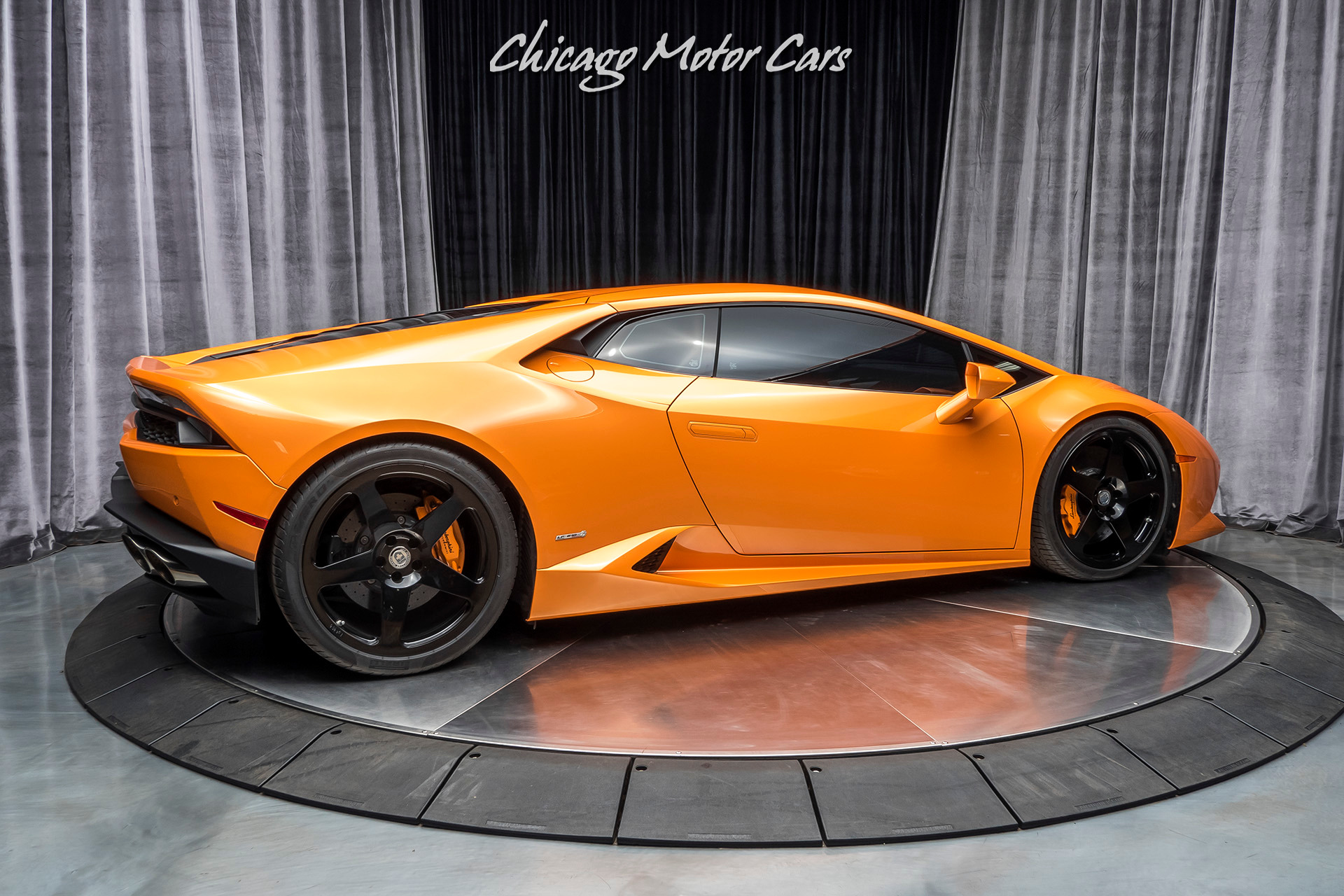 Used-2015-Lamborghini-Huracan-LP610-4-Coupe-Pearl-Orange-ONLY-6k-Miles-UPGRADES-