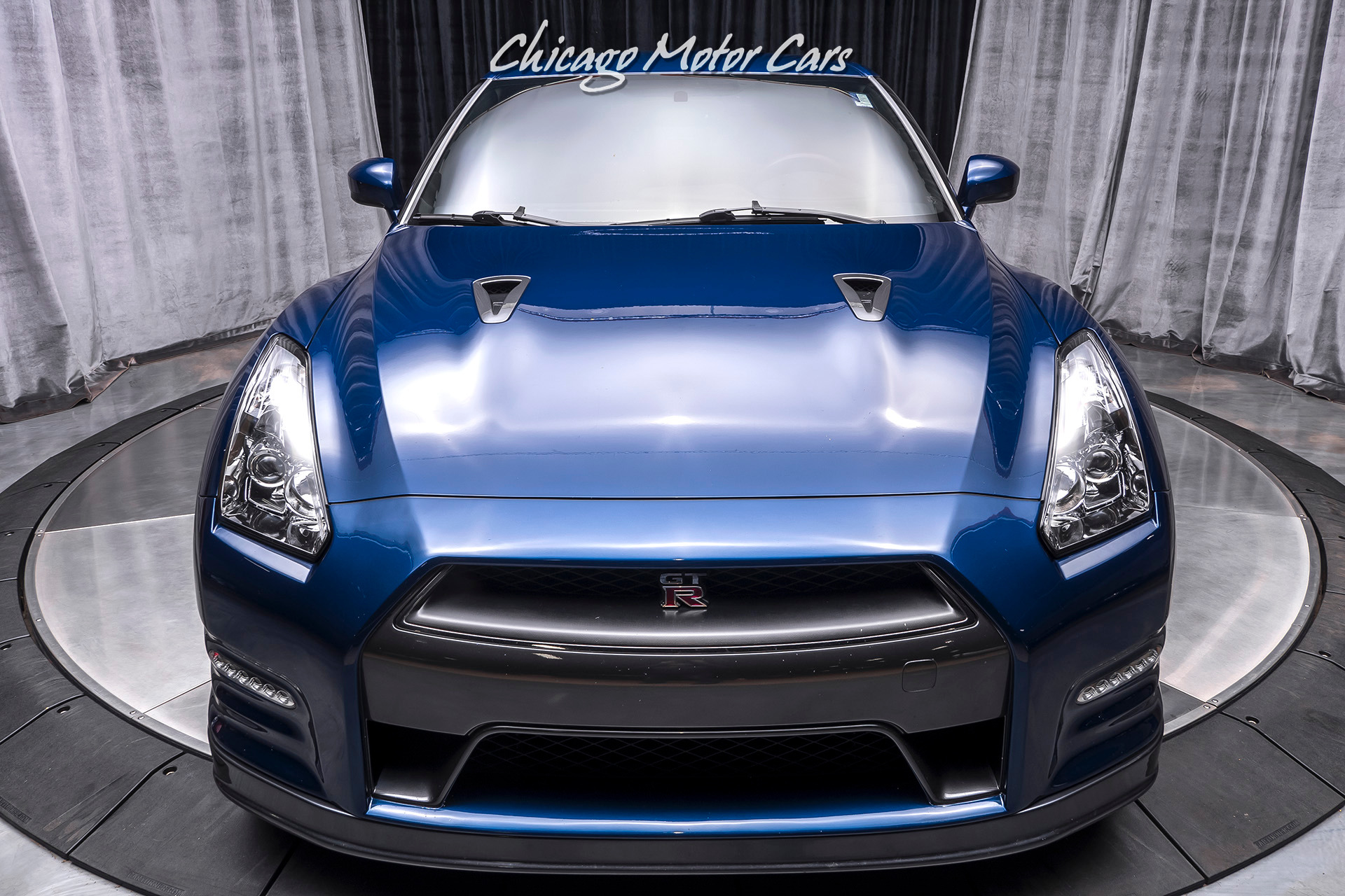 Used-2013-Nissan-GT-R-Premium-Coupe-700-hp-UPGRADED-TRANSMISSION