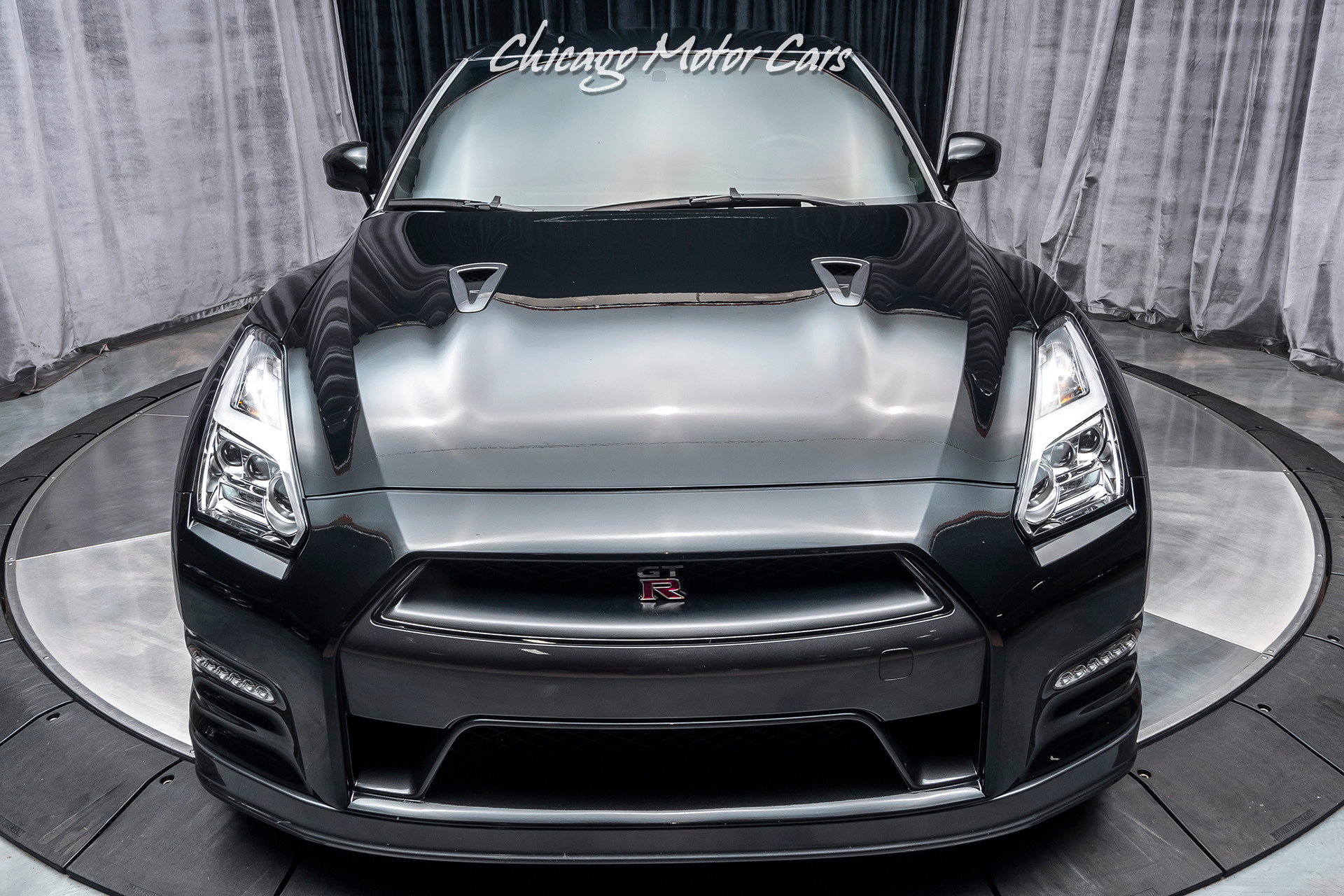 Used-2015-Nissan-GT-R-Premium-1500hp-801-14-mile-150K-in-Upgrades