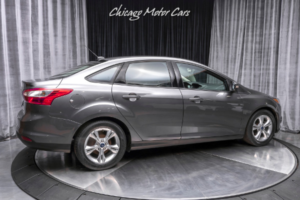 Used 2014 Ford Focus SE Sedan Great Daily Driver! for sale Sold at Chicago Motor Cars in West Chicago IL 60185 5