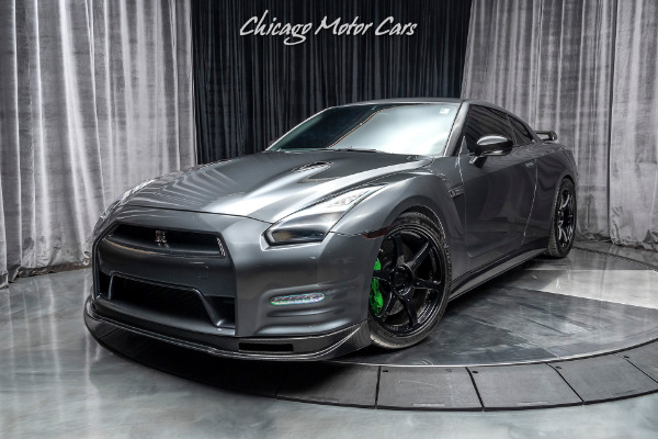 Used 2012 Nissan GT-R Black Edition Coupe 600HP! CARBON FIBER! for sale Sold at Chicago Motor Cars in West Chicago IL 60185 2