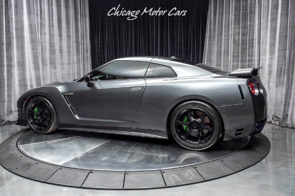 Used 2012 Nissan GT-R Black Edition Coupe 600HP! CARBON FIBER! for sale Sold at Chicago Motor Cars in West Chicago IL 60185 3