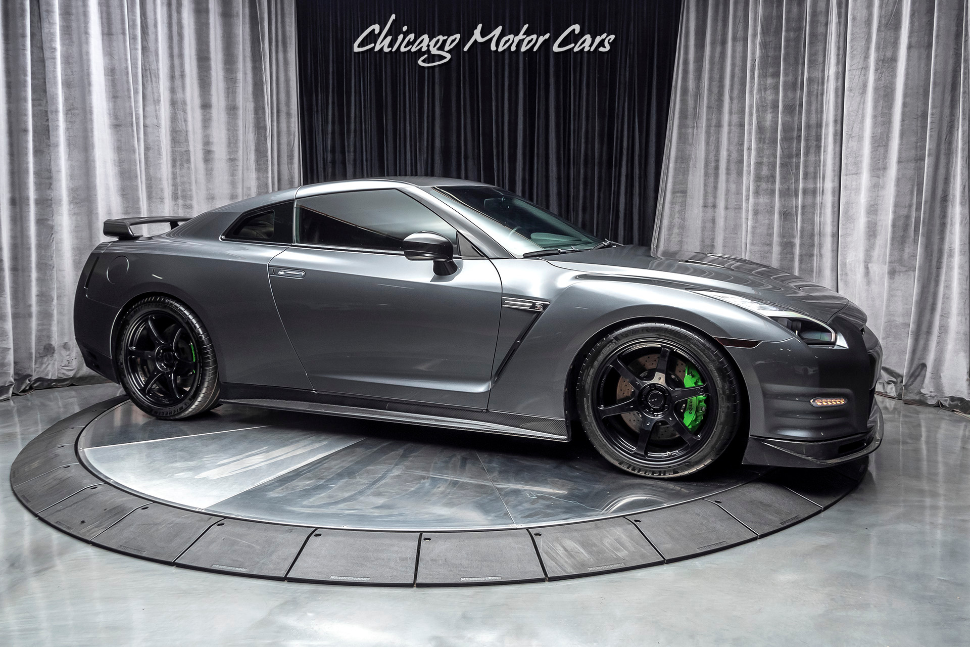 Used-2012-Nissan-GT-R-Black-Edition-Coupe-600HP-CARBON-FIBER