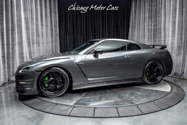 Used 2012 Nissan GT-R Black Edition Coupe 600HP! CARBON FIBER! for sale Sold at Chicago Motor Cars in West Chicago IL 60185 1