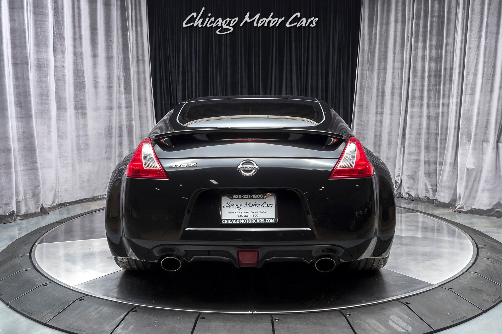 Used-2013-Nissan-370Z-Coupe-UPGRADED-19-Inch-Wheels-and-Headunit