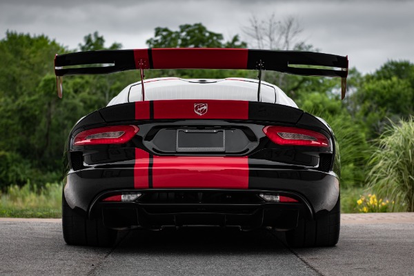 Used-2017-Dodge-Viper-ACR-128-EDITION-289-MILES--EXTREME-AERO-PKG-SIGNED-BY-FACTORY