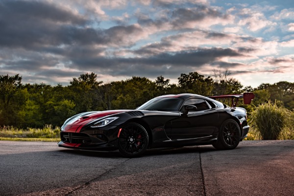 Used-2017-Dodge-Viper-ACR-128-EDITION-289-MILES--EXTREME-AERO-PKG-SIGNED-BY-FACTORY