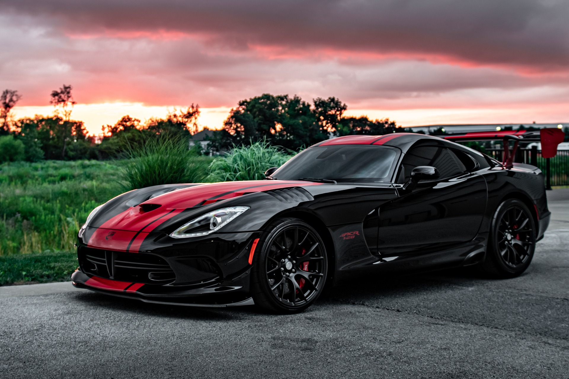 Dodge viper 1