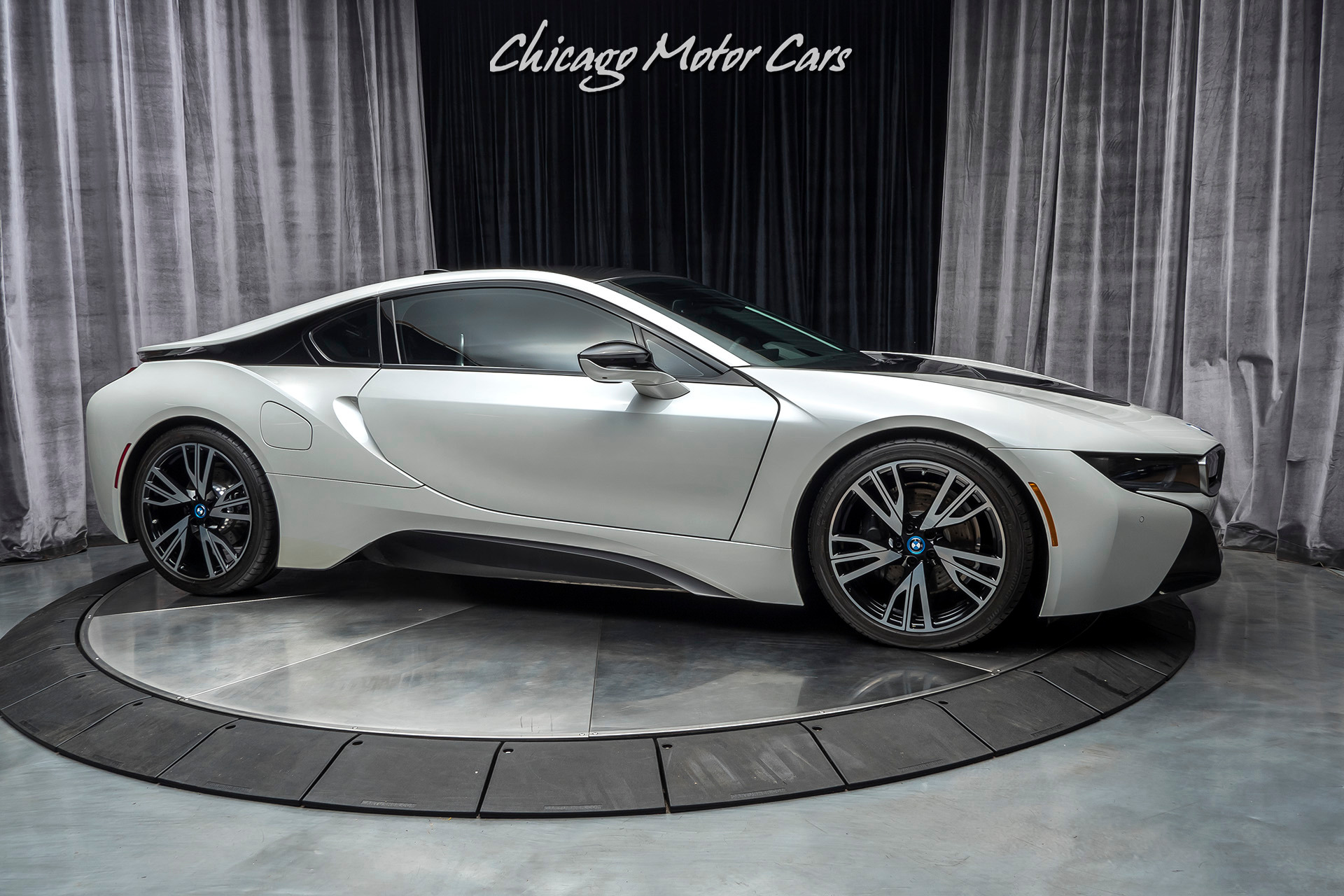 Used-2016-BMW-i8-Giga-World-Coupe-MSRP-145K-1-Owner