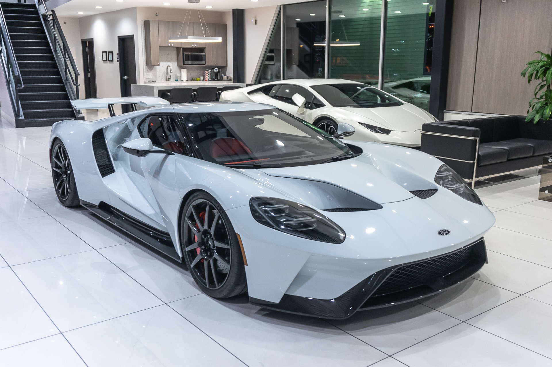 Used-2017-Ford-GT-Coupe-VIN-007-Carbon-Fiber-Pkg-Carbon-Fiber-Wheels-FULL-PPF--CERAMIC