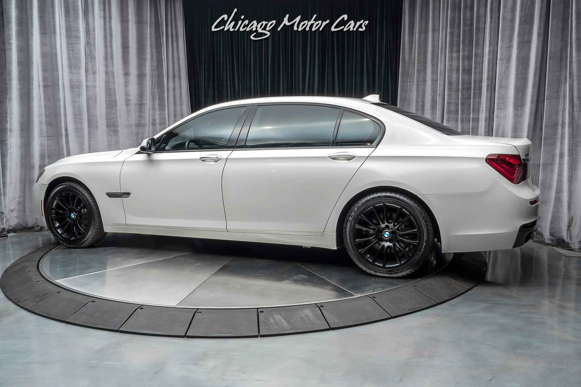 Бмв 740li xdrive