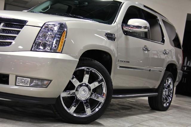 New-2008-Cadillac-Escalade-Luxury-Premium