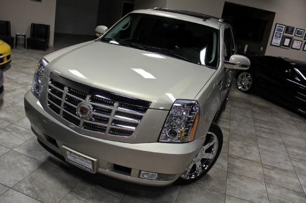 New-2008-Cadillac-Escalade-Luxury-Premium