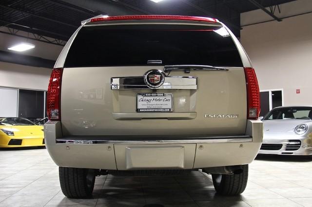 New-2008-Cadillac-Escalade-Luxury-Premium