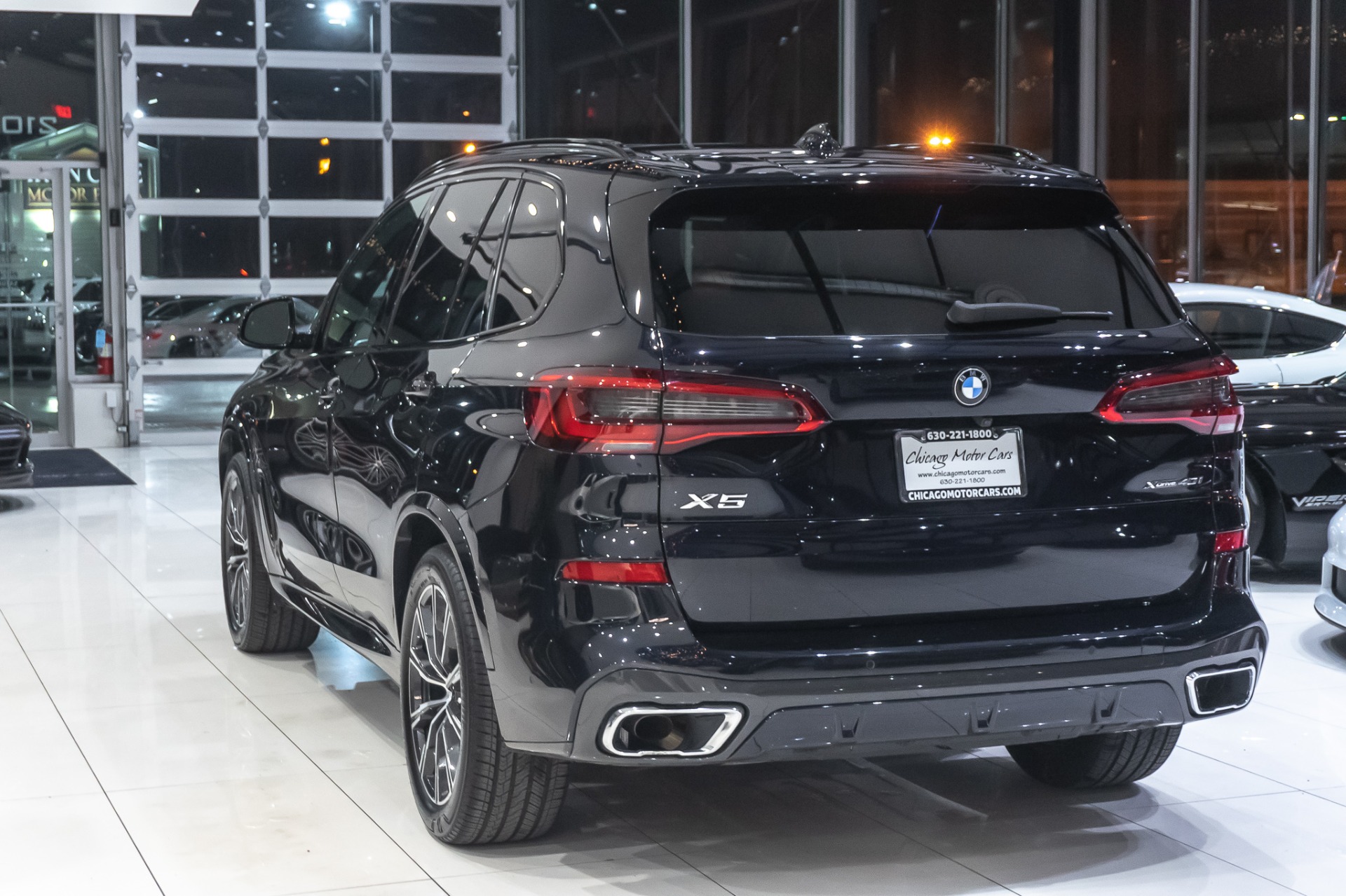 Used-2019-BMW-X5-xDrive40i-SUV-M-SPORT-PREMIUM-2-PACKAGE-PARK-ASSIST