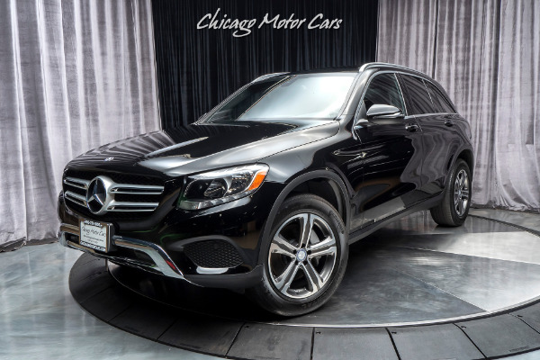 Used 2017 Mercedes-Benz GLC 300 4MATIC SUV for sale Sold at Chicago Motor Cars in West Chicago IL 60185 2