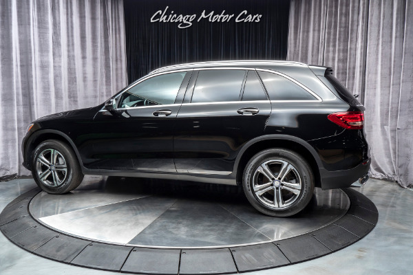 Used 2017 Mercedes-Benz GLC 300 4MATIC SUV for sale Sold at Chicago Motor Cars in West Chicago IL 60185 3