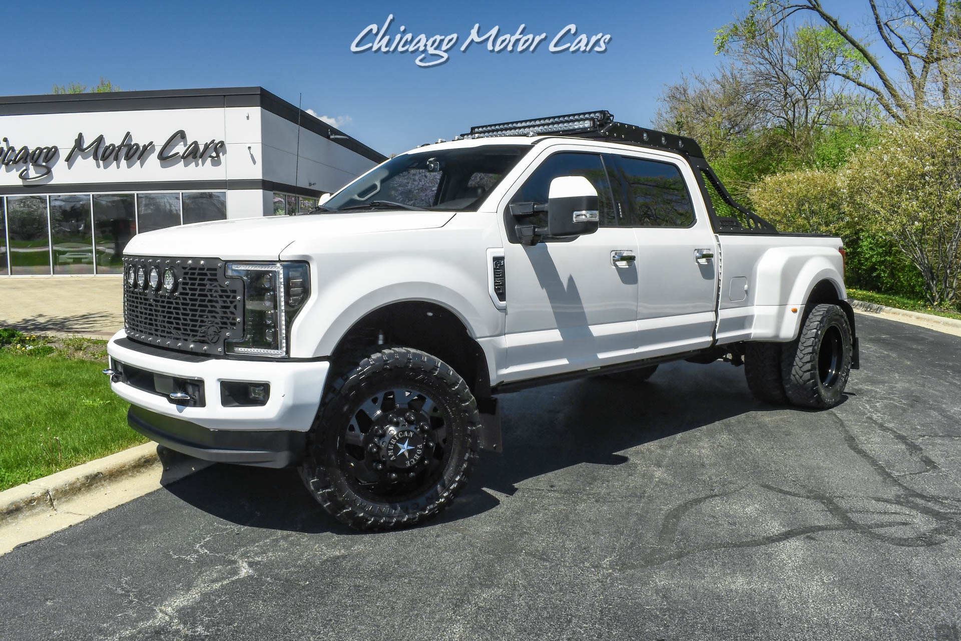 Used-2017-Ford-F-350-Super-Duty-Lariat-Crew-Cab-4x4-SEMA-TRUCK-Lariat-Crew-Cab-4x4-67L-Powerstroke-Diesel--Upgrades