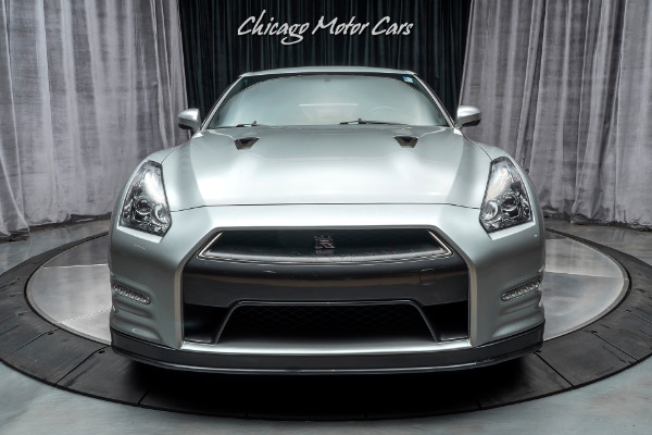 Used-2014-Nissan-GT-R-Premium-Coupe-Serviced-AFTERMARKET-EXHAUST