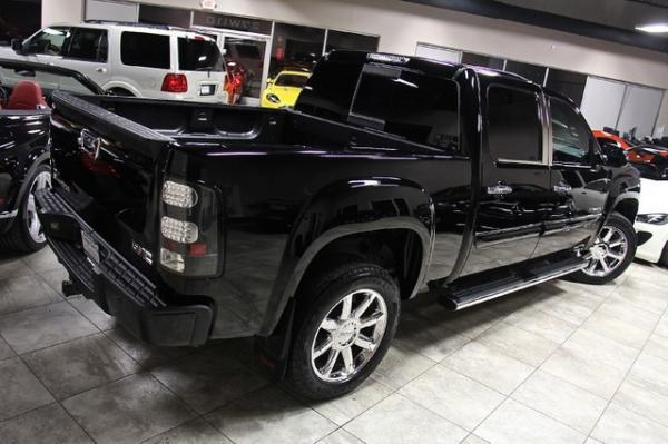 New-2009-GMC-Sierra-1500-Denali