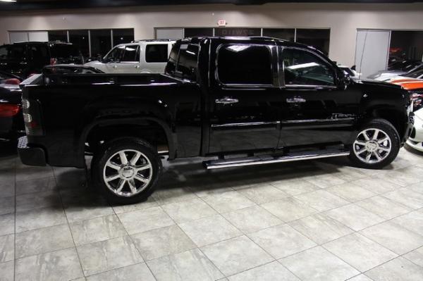 New-2009-GMC-Sierra-1500-Denali