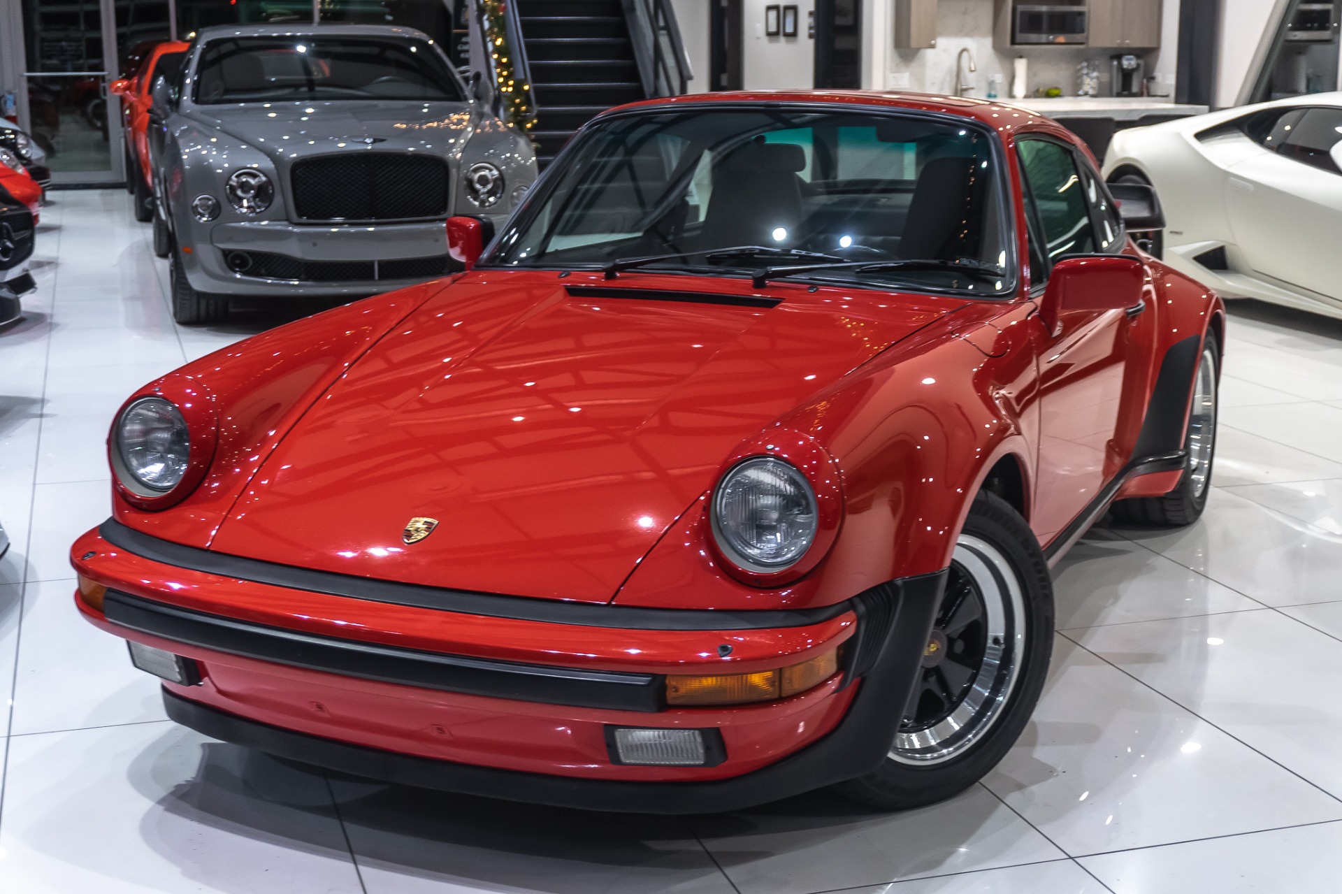 Used-1986-Porsche-911-Turbo-Coupe-Power-Seat-PKG-New-Clutch-Service-History