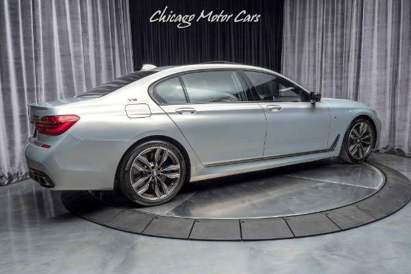 Used 2018 BMW M760i xDrive Sedan ORIGINAL MSRP $175K+ 600HP V12! WORLD CLASS LUXURY SEDAN! for sale Sold at Chicago Motor Cars in West Chicago IL 60185 5